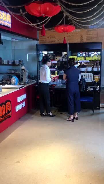 濟(jì)南坤宇餐飲管理 以專業(yè)之力，成全你的餐飲夢(mèng)想